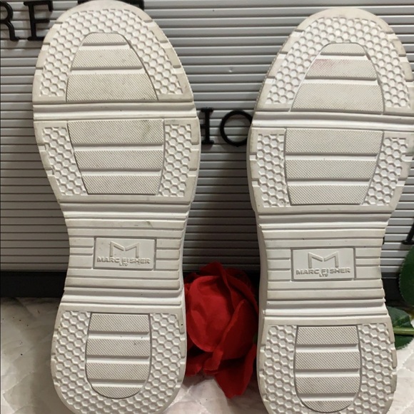 Brand New  Marc Fisher Women’s Karri Knit Slip-on Sneakers - Picture 4 of 5